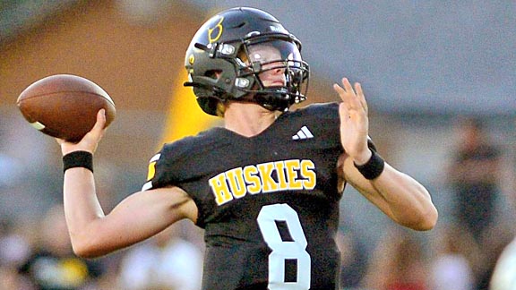 Small Town Hughson’s Elite 11 QB